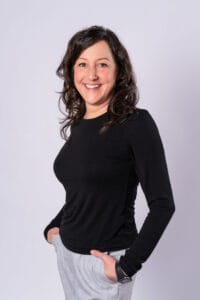 Mme Cynthia Thibault-Paradis