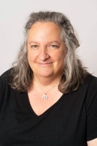 Mme Geneviève Gauthier