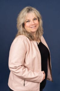 Mme Julie Piché